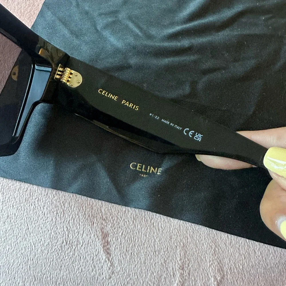 SOLD Celine Oversized Black Sunglasses - Picture 7 of 7